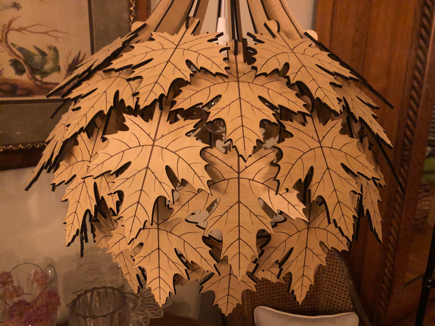 Maple Leaf Hanging Lamp